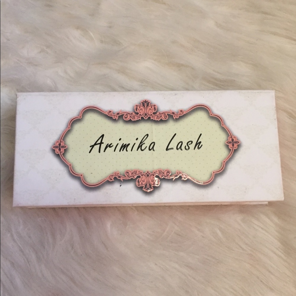 Arimika false lashes